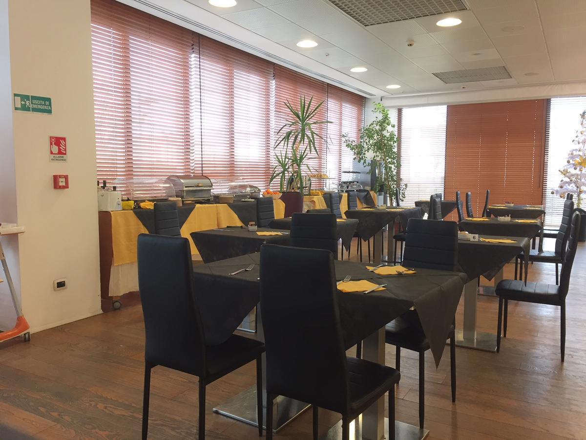 New Ipoint Hotel San Giovanni in Persiceto Exterior photo