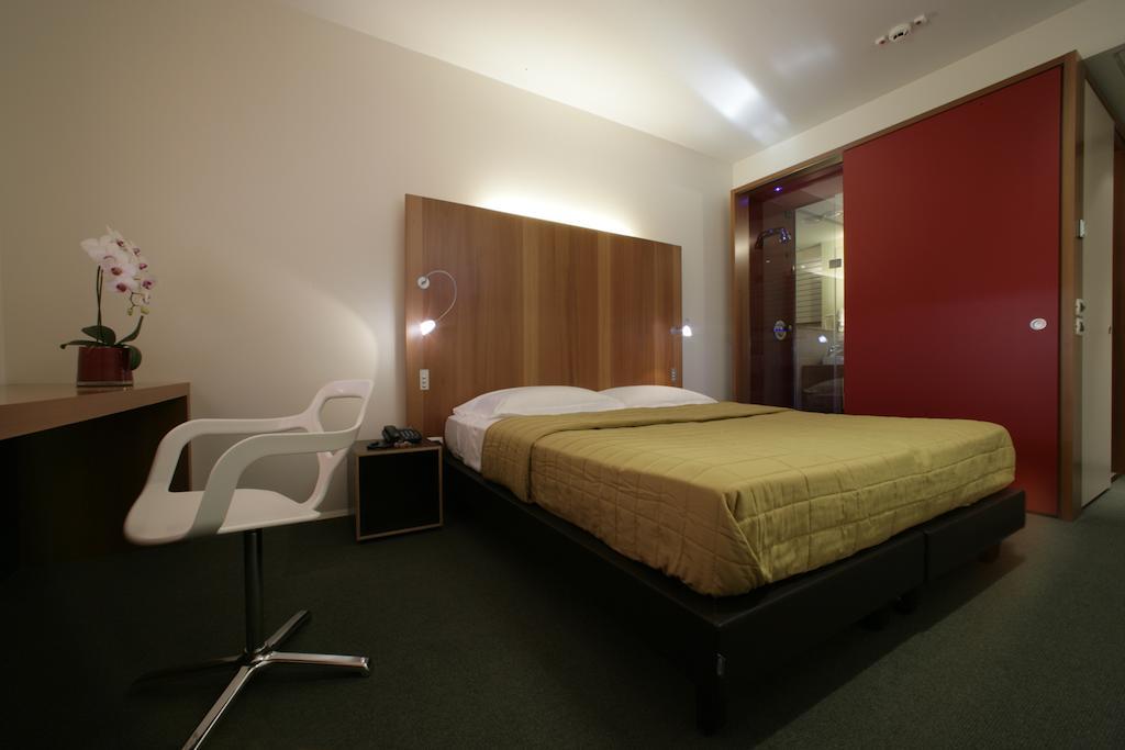 New Ipoint Hotel San Giovanni in Persiceto Exterior photo